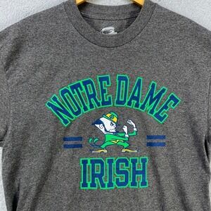 Notre Dame Fighting Irish Men T-Shirt Large Gray Crewneck Short Sleeve Tee Cadre